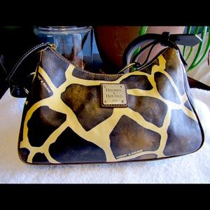 Dooney & Burke giraffe print purse!!